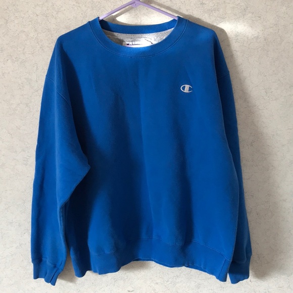 Urban Outfitters Other - Champion crew neck